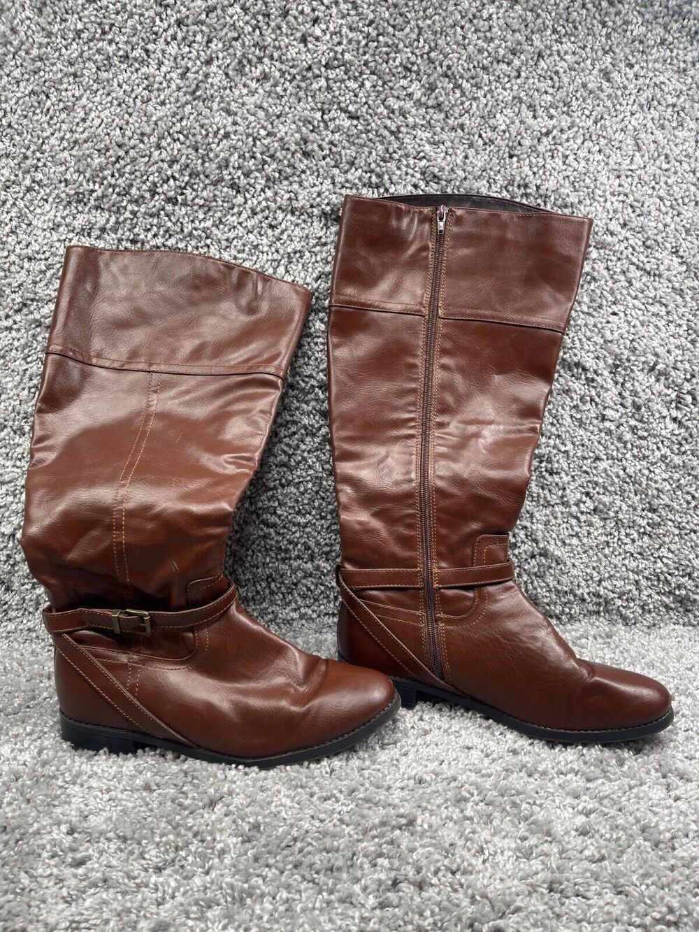 Circo-W Womens Riding Boots Brown Size 9.5W Mid Calf Man Made Materials Side Zip